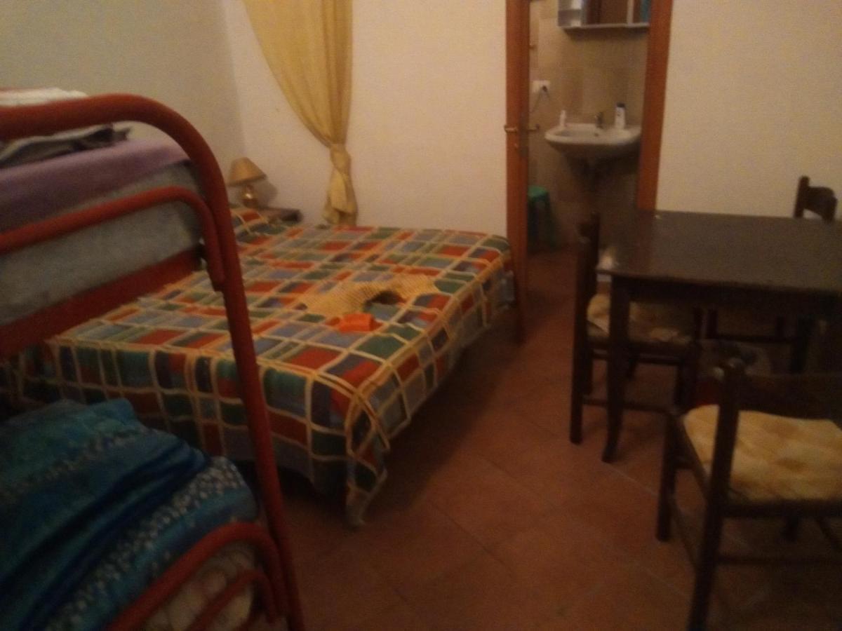 Maison d'hôtes In Guest - Single With Shared Bathroom Taormine